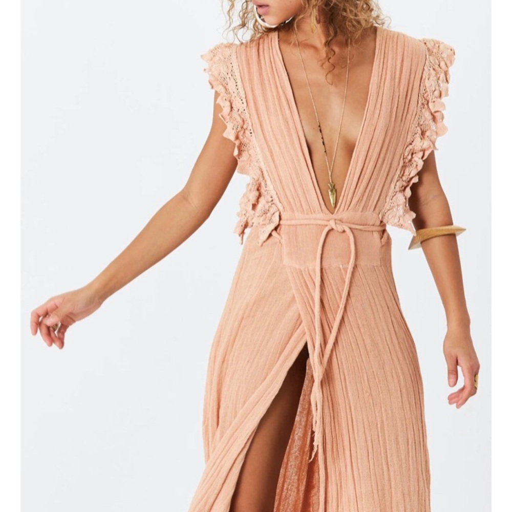 Jen’s Pirate Booty Wynwood Maxi Dress Medium